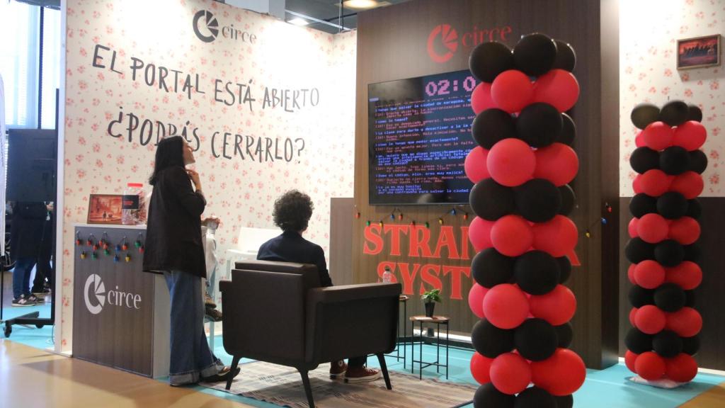 Stand de CIRCE inspirado en Stranger Thinghs
