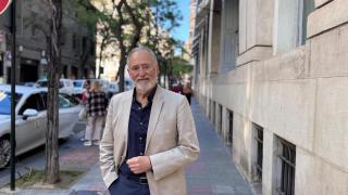 El escritor Jorge Molist en Zaragoza.