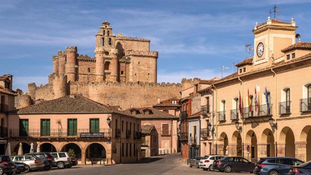 Plaza de España de Turégano, Segovia.