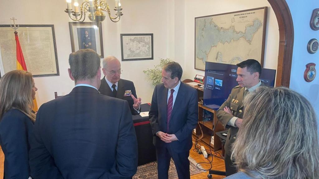 Presentación del Día de las Fuerzas Armadas en Vigo.