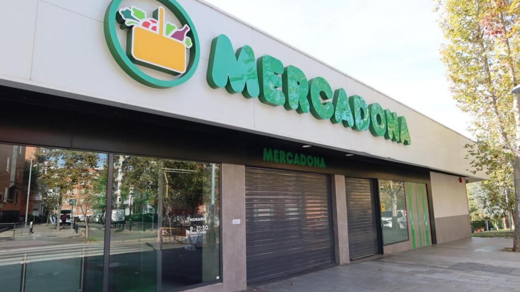 Fachada Mercadona.
