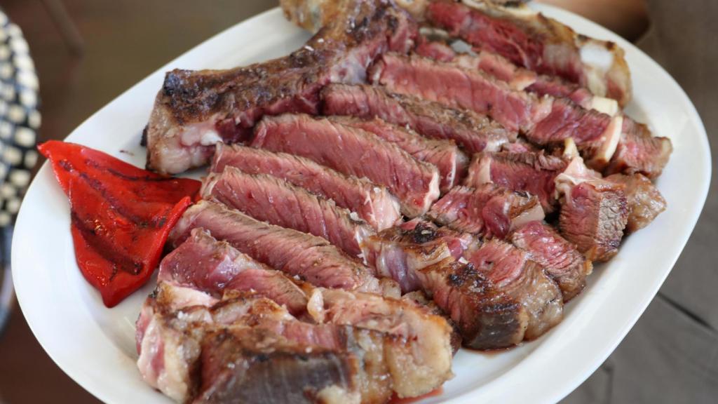 El chuletón de ternera gallega de Parrillada Barral.