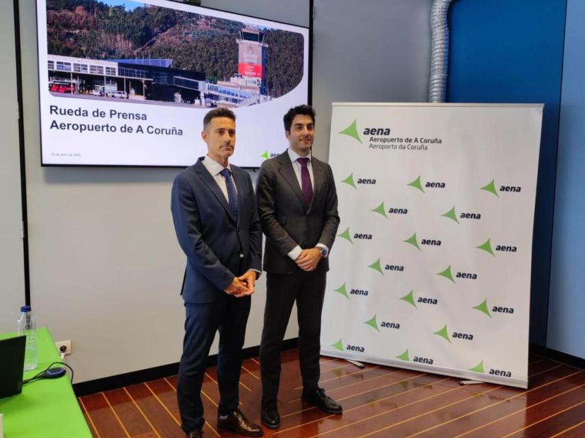 Raúl Moya y Joan Ibáñez en la presentación del plan de refuerzo de Alvedro.