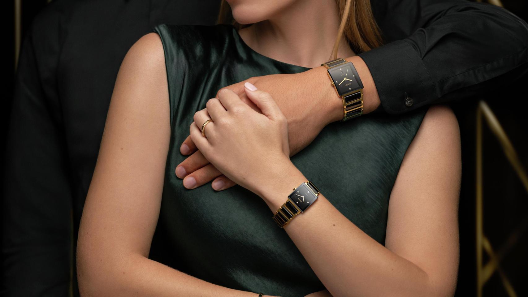 Imagen de la firma Rado con dos de sus relojes modelo Integral.
