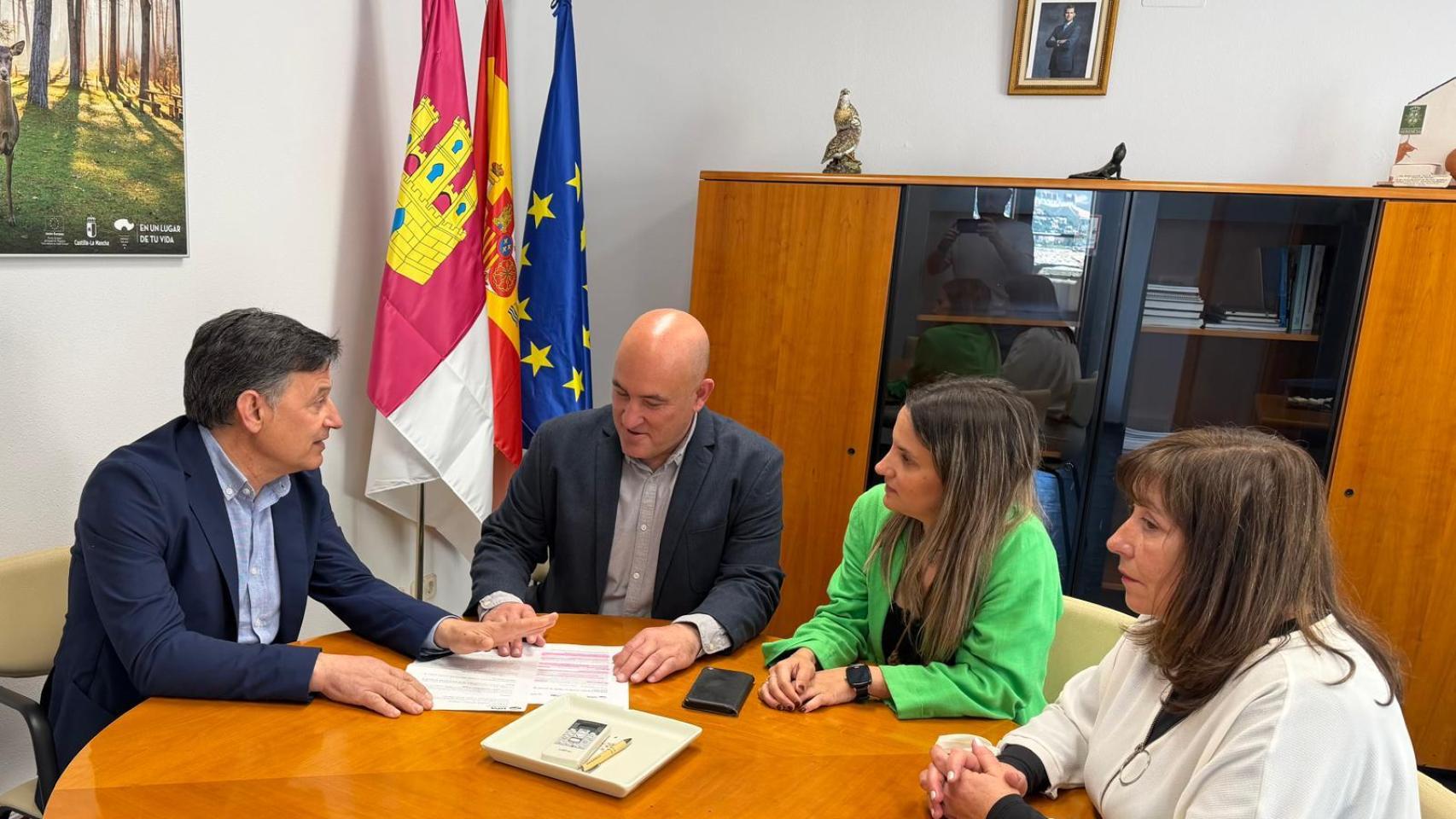 José Manuel Martín Aparicio se ha reunido este miércoles con los responsables de UPA.