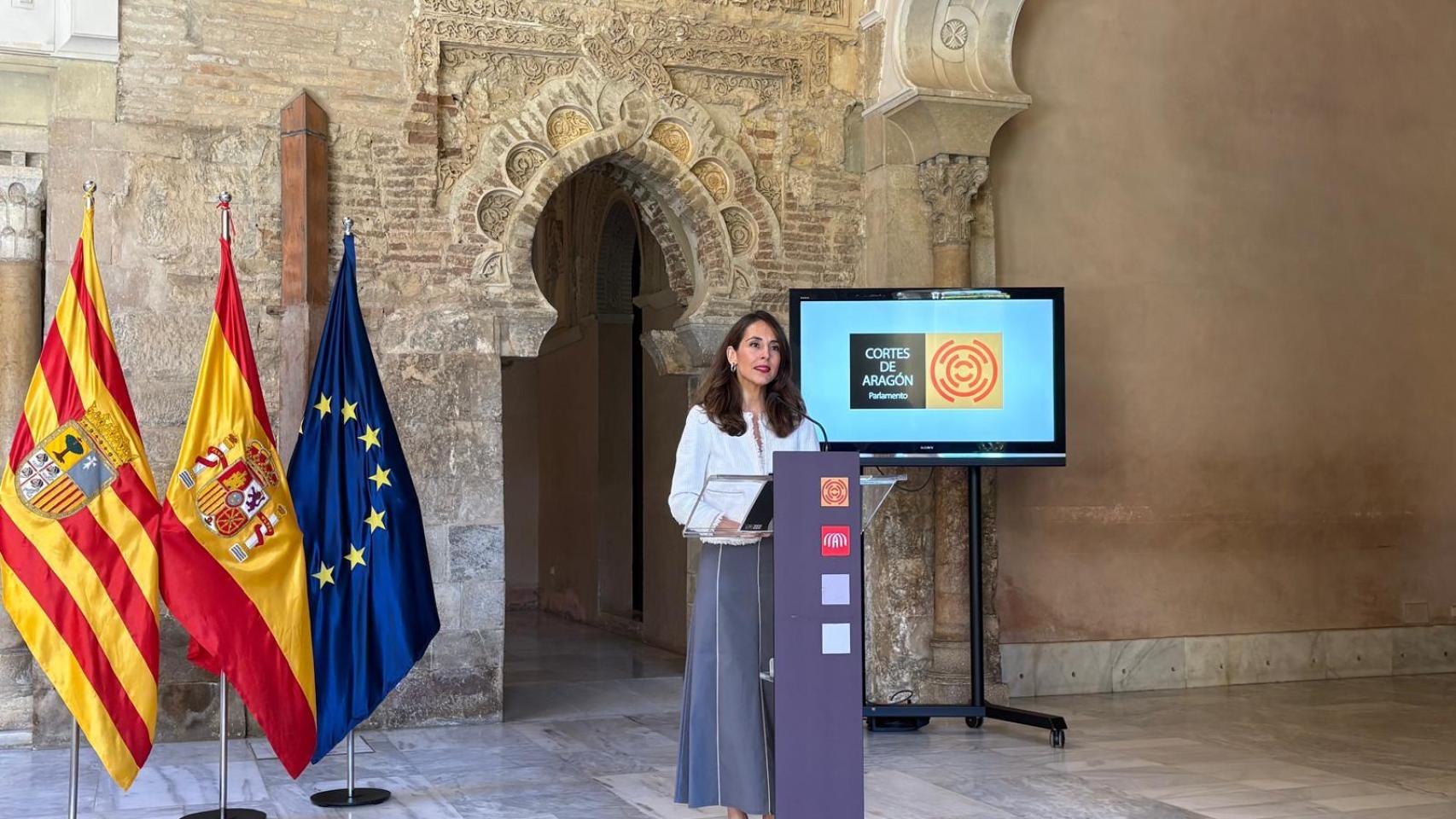 María Navarro, presidenta de las Cortes de Aragón