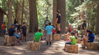 Imagen de archivo de unos niños en un campamento de verano