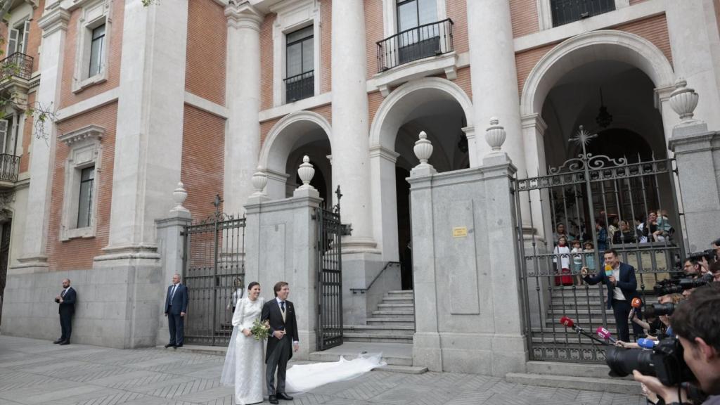 José Luis Martínez-Almeida y Teresa Urquijo, el día de su boda, el 6 de abril de 2024.