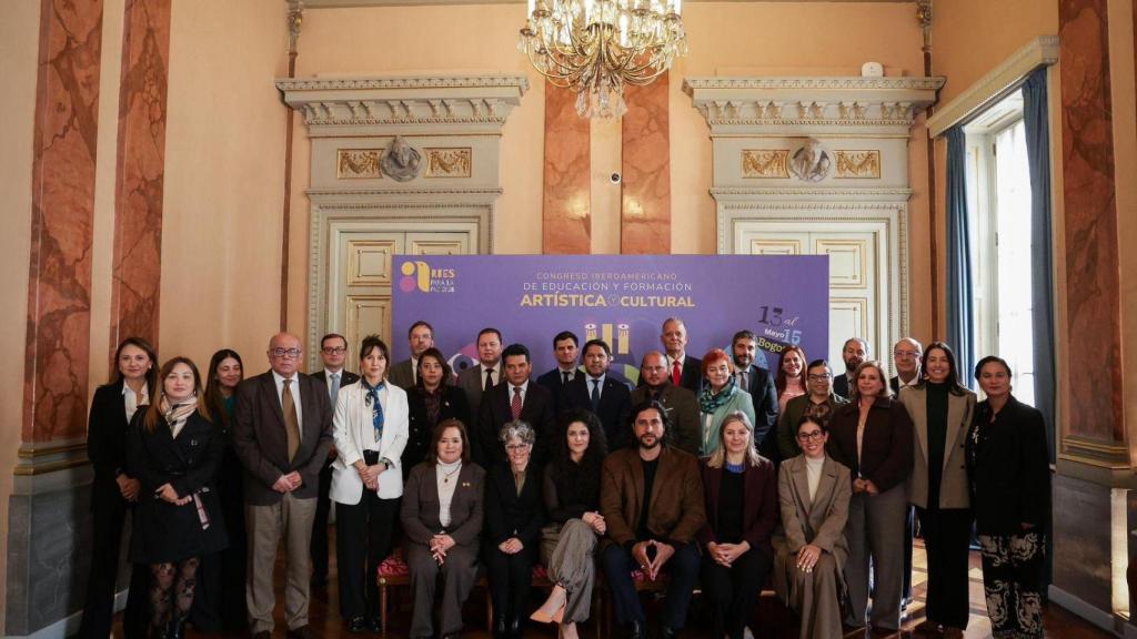 Foto de presentación del Congreso Iberoamericano de Educación Artística y Cultural – Artes para la Paz 2026.