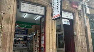 Denuncia el robo de una cámara en su estudio en Santiago: Ya lo tenían todo estudiado