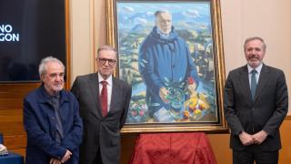 Jorge Gay, Marcelino Iglesias y Jorge Azcón, con el retrato oficial del expresidente.