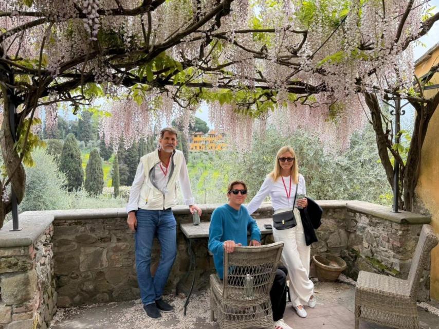 Pablo y Marie-Chantal de Grecia junto a su hijo Odysseas.