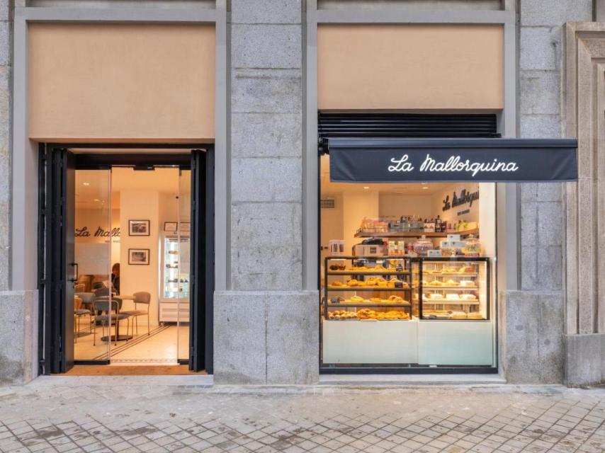 El escaparate de la nueva tienda de La Mallorquina.