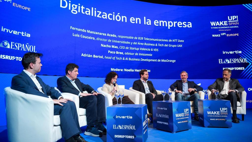 Los protagonistas de la mesa redonda sobre digitalización.