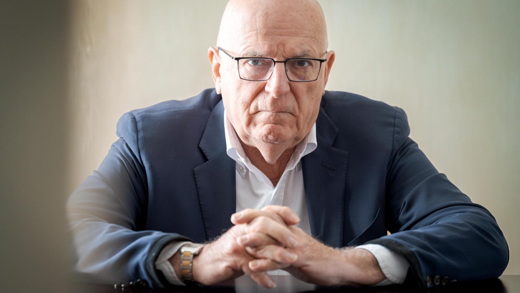 Sir Richard Dearlove.