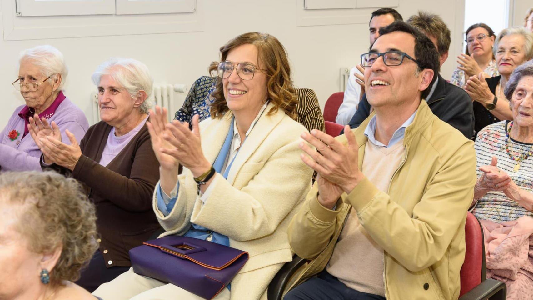 La presidenta de la Diputación de Palencia, Ángeles Armisén, en la Residencia de Mayores San Telmo