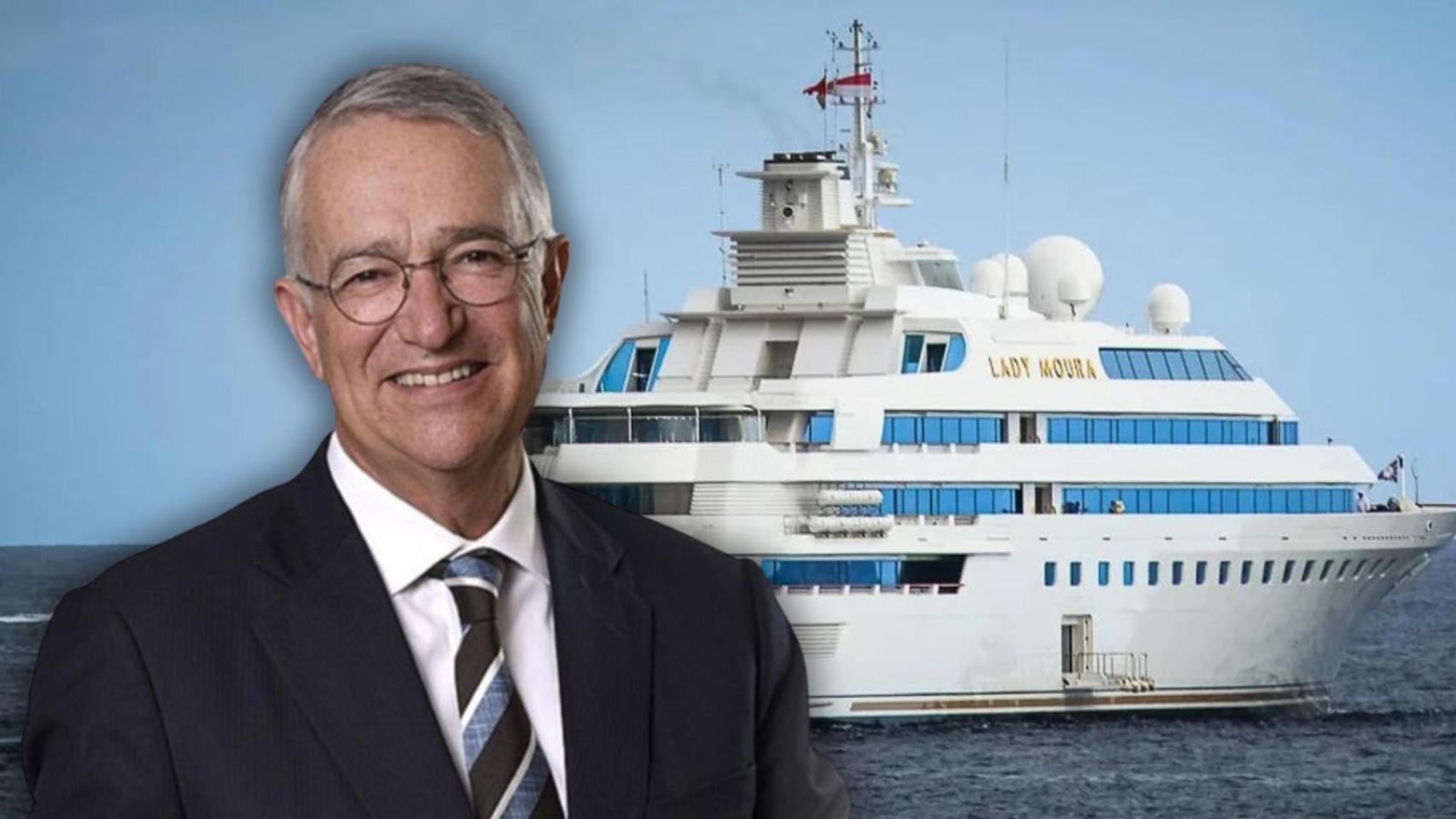 El millonario Ricardo Salinas junto a su yate en un montaje de JALEOS.