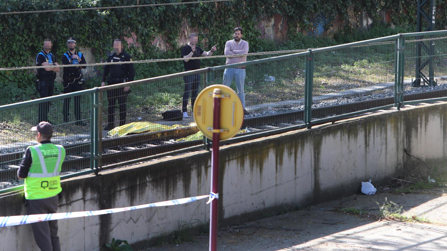 El lugar en el que ha fallecido una persona tras ser arrollada por un tren en Palencia, este jueves
