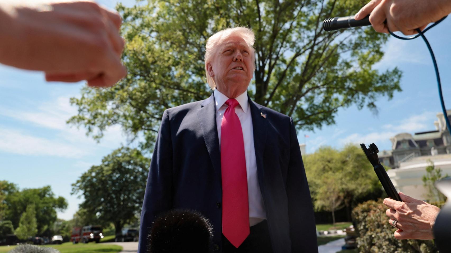 El presidente estadounidense Donald Trump ante los medios este jueves.