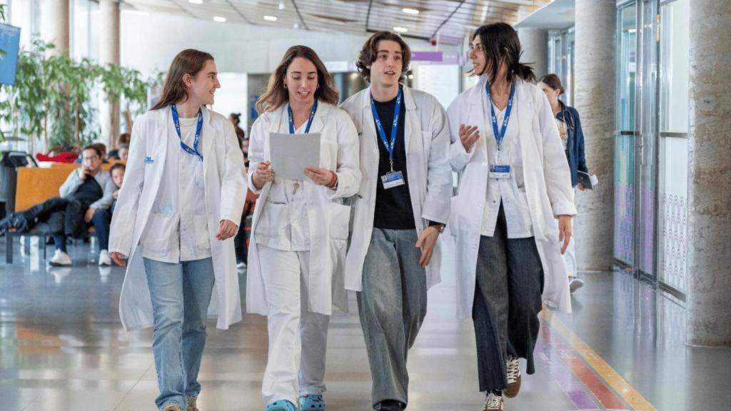 Médicos residentes del Hospital Vall d'Hebron.