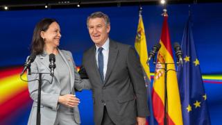 María Corina Machado y Alberto Núñez Feijóo durante su rueda de prensa en Génova.