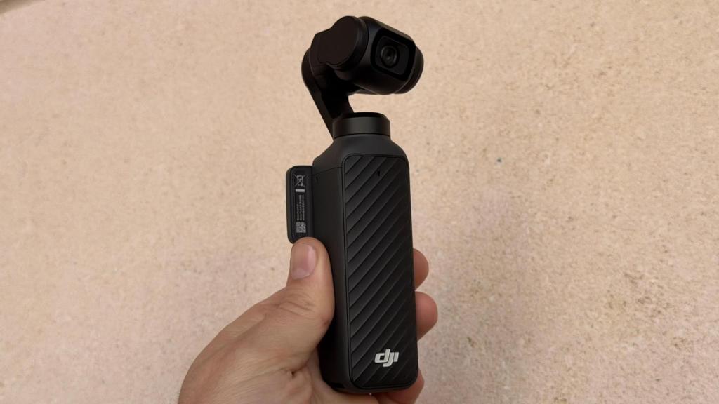 DJI Osmo Pocket 4