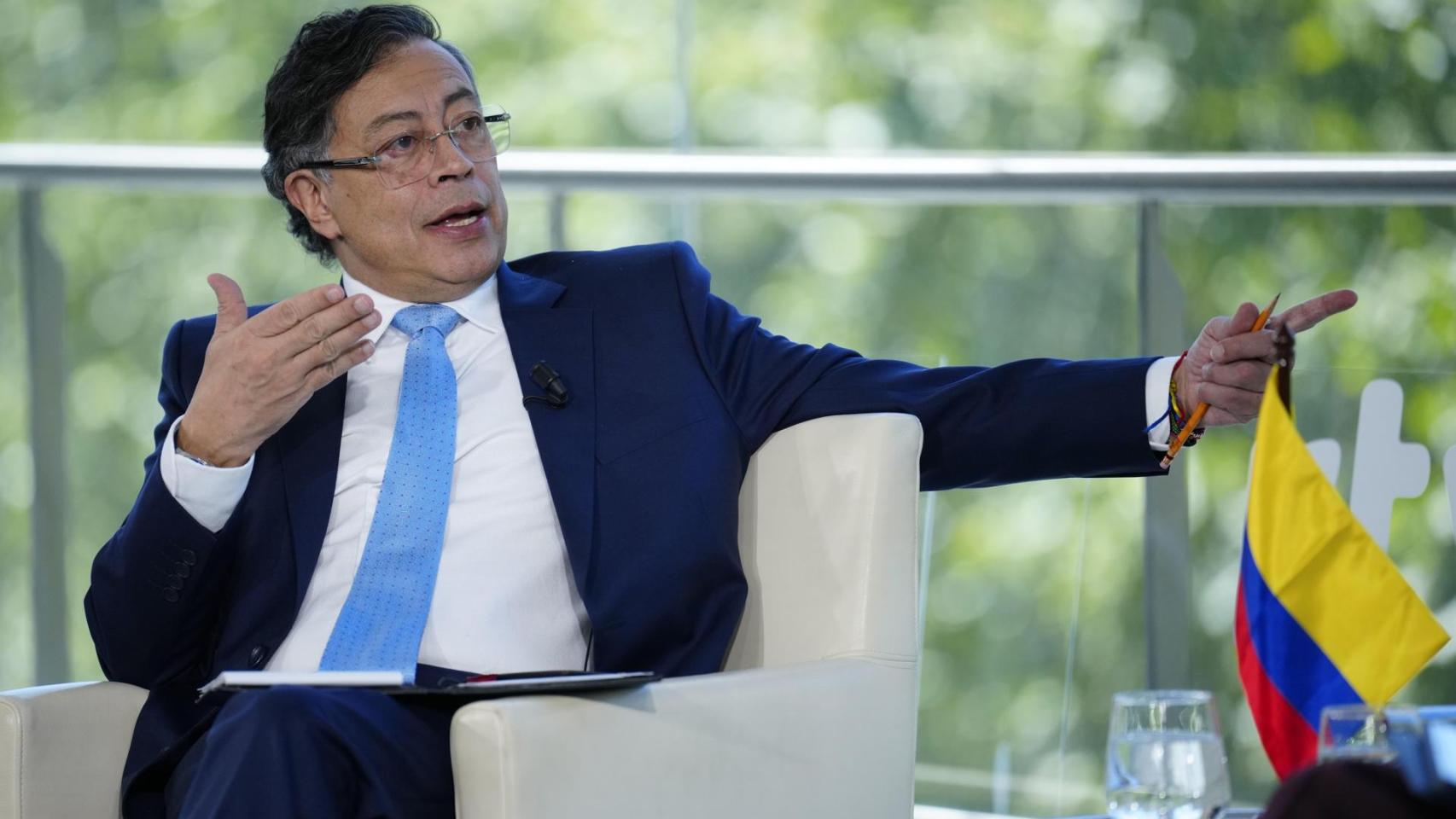El Congreso suspende a Gustavo Petro como presiden
