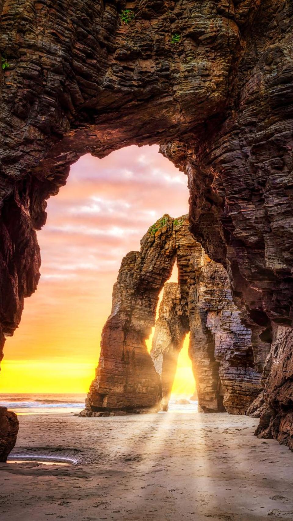 Formaciones rocosas de la playa de las Catedrales.