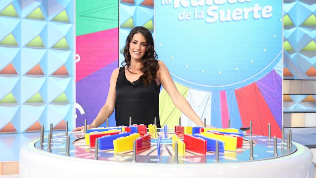 Laura Moure, azafata de 'La ruleta de la suerte'.
