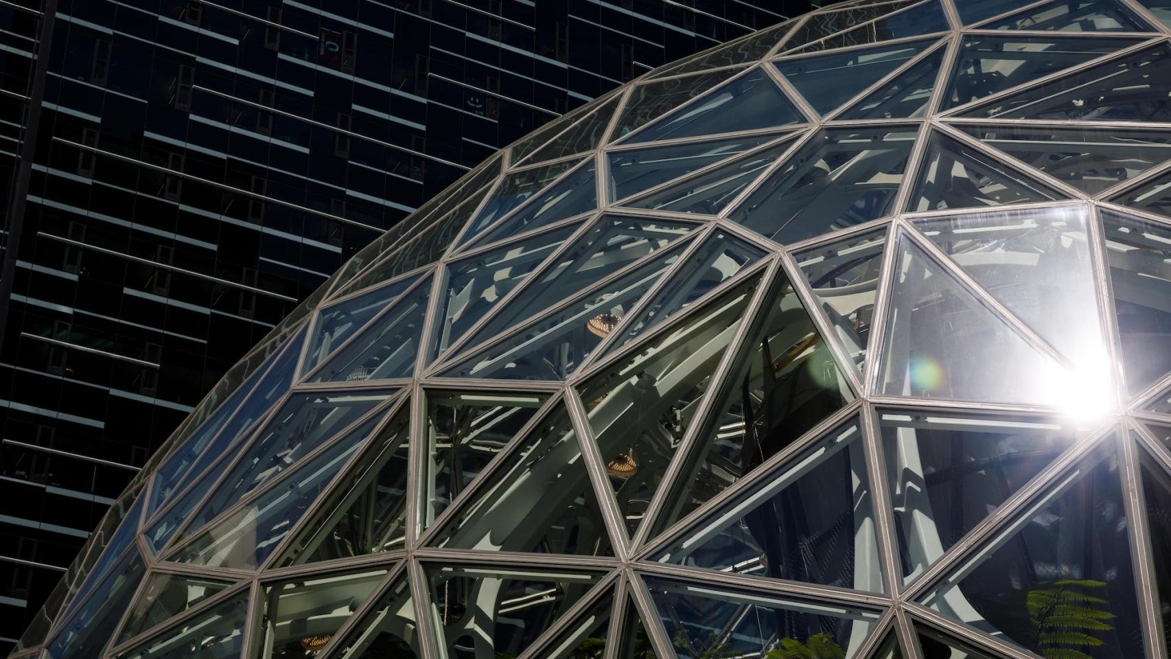Campus de Amazon, una de las compañías que ha impulsado la automatización en sus operaciones.