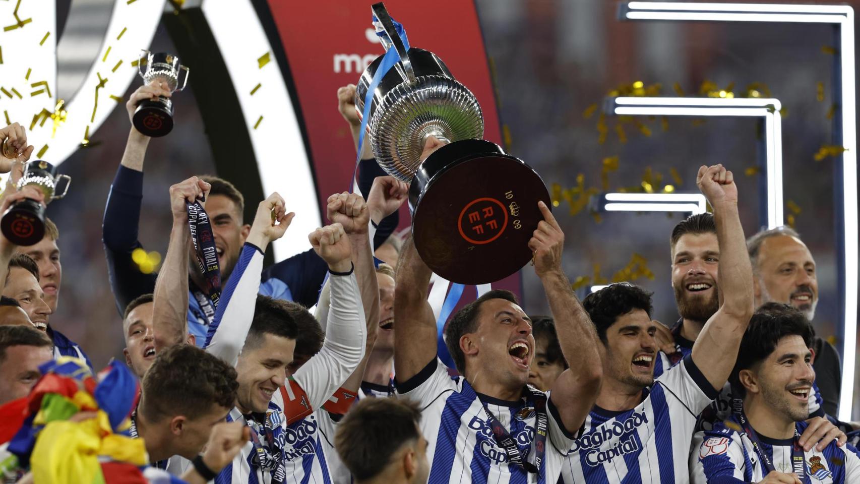 Unai Marrero se viste de héroe en la tanda de penaltis y la Real Sociedad se proclama campeón de Copa tras ganar al Atlético