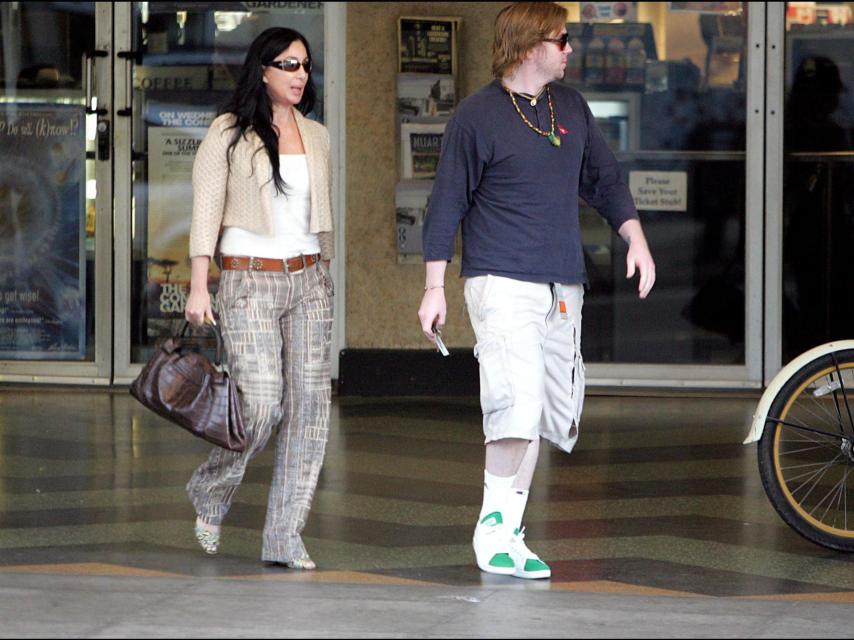 Cher con su hijo Elijah Blue Allman.