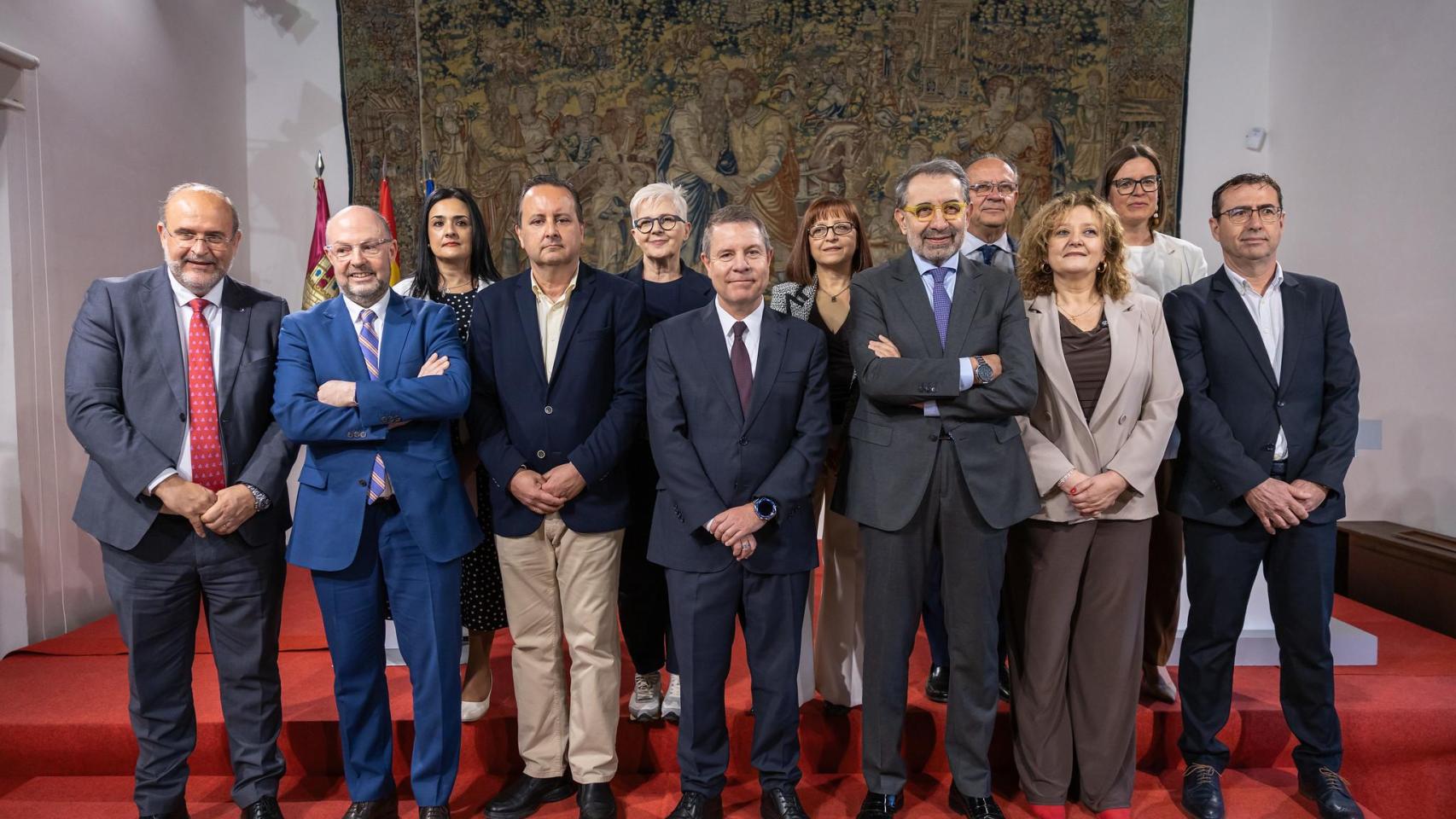 El acuerdo entre el Gobierno de Castilla-La Mancha y los sindicatos sanitarios se ha rubricado en el Palacio de Fuensalida.