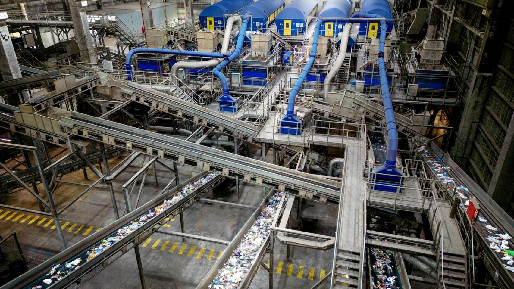 Interior de la planta de Sogama.