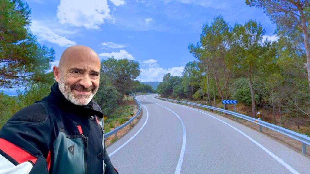 Antonio Lobato y la carretera N-204 en un montaje.