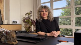 Diana Piñeiro, alcaldesa de Cambrem, en en despacho de alcaldía del Concello.