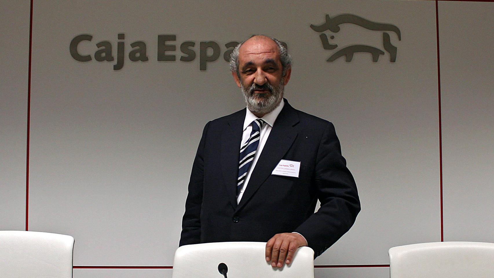 Santos Llamas presidiendo una Asamblea General Ordinaria de Caja España