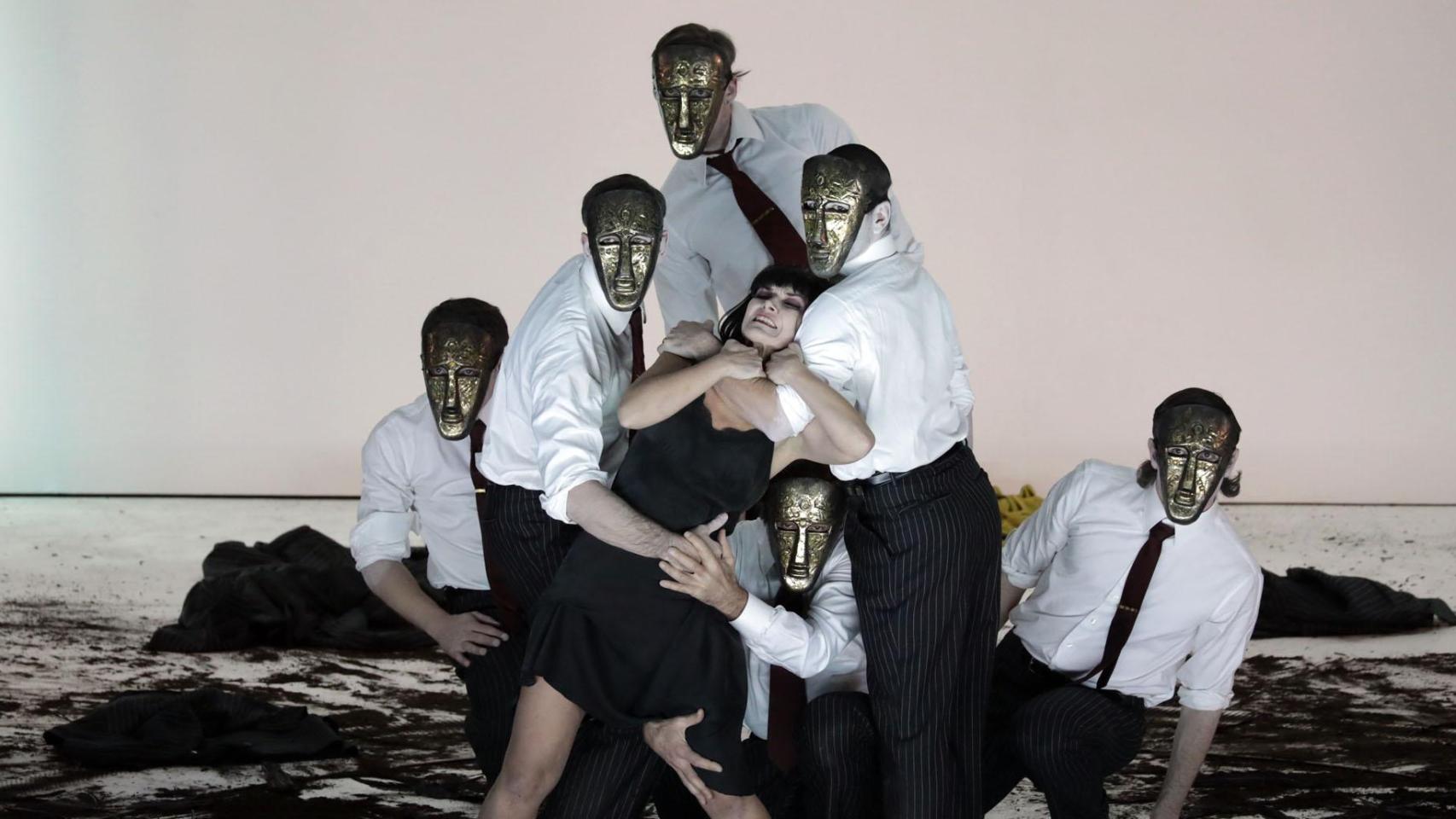 Una escena de la versión de Damiano Michieletto de 'Salomé'. Foto: Brescia e isano/Teatro alla Scala