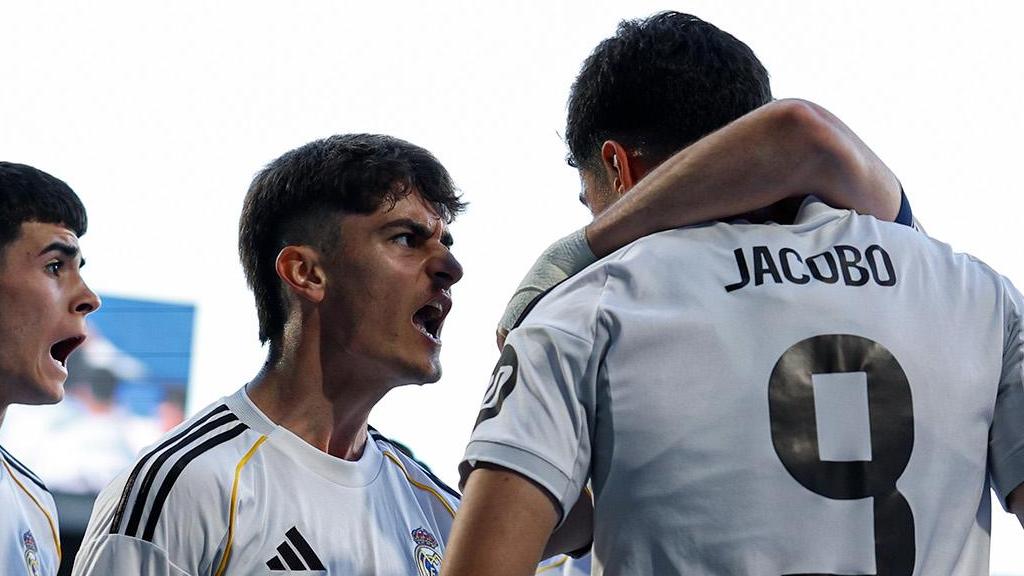 Jacobo celebra su gol en la final de la Youth League.