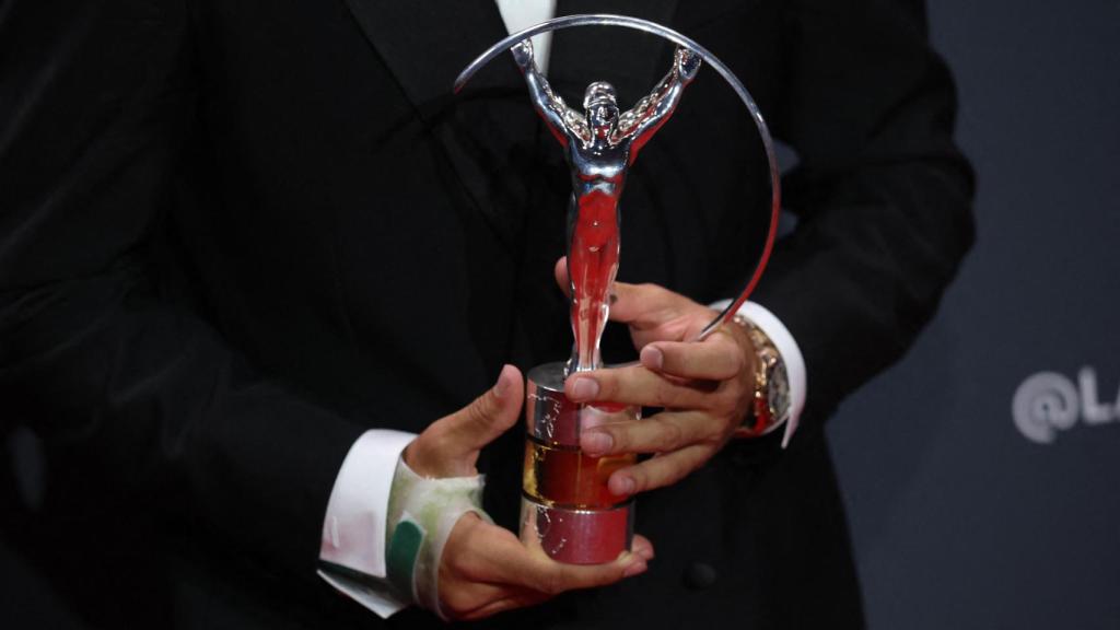 El premio Laureus, en las manos de Carlos Alcaraz.