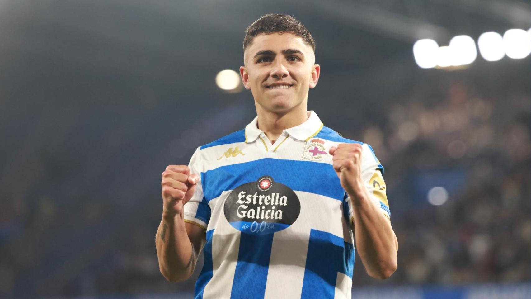 Deportivo 3 - Mirandés 1: Partido loco, victoria clave