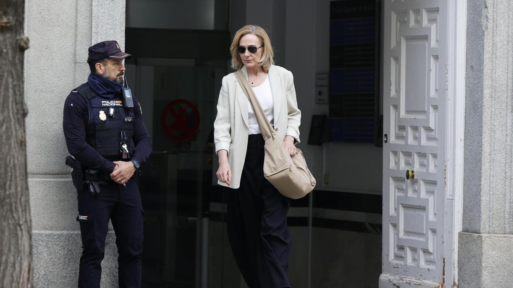 Juicio a Ábalos, Koldo y Aldama, en directo |  La secretaria de Ábalos confirma que Jésica fue a 13 viajes oficiales 