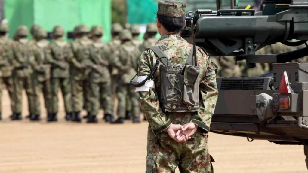 Japón cambia de estrategia: pone en marcha un ambicioso plan militar y duplica su gasto en defensa