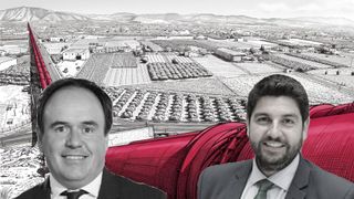 Juanfran Pérez Llorca y Fernando López Miras, sobre una ilustración de trasvase Tajo-Segura a su paso por Orihuela.