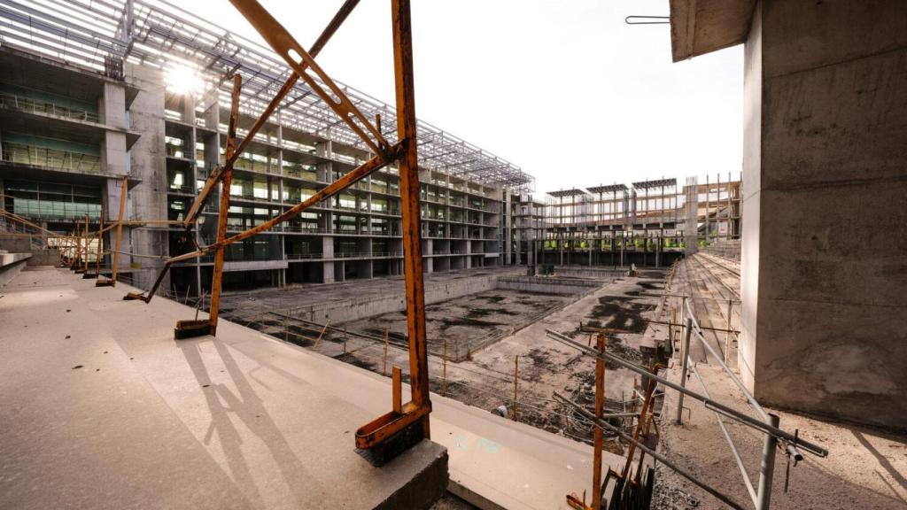 Obras en el antiguo Centro Acuático
