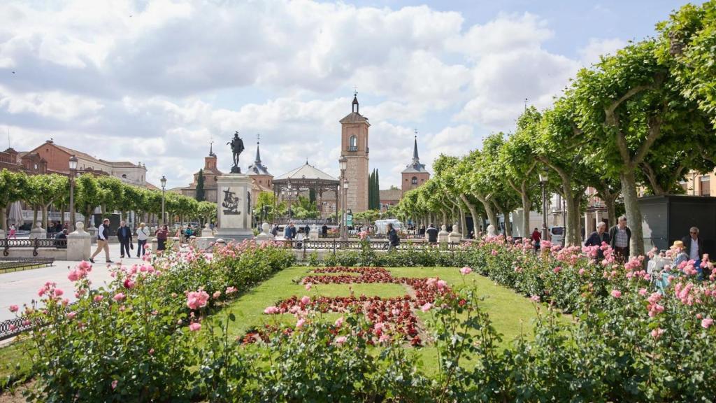 La plaza principal de Alcalá de Henares en Madrid.