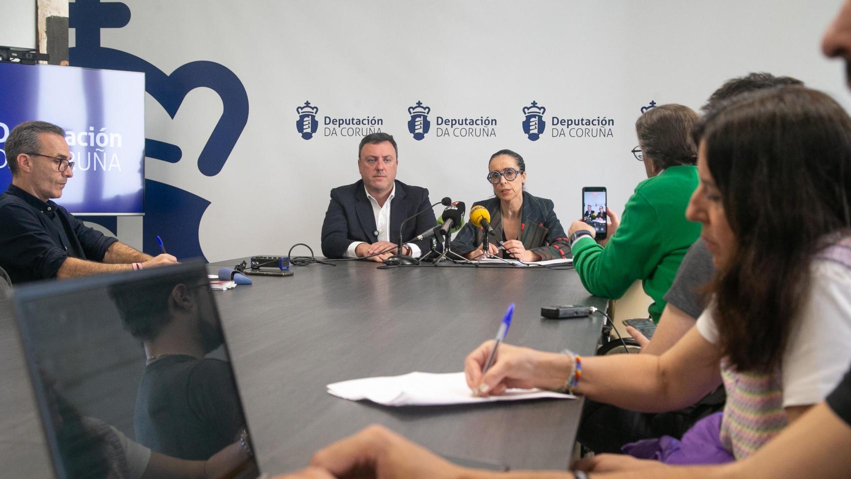 Reunión de la Diputación de A Coruña sobre la ampliación del plazo para solicitar las becas de inglés en Irlanda