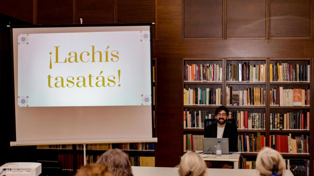 Algunos de las expresiones aprendidas como lachís tasatás (buenas tardes).