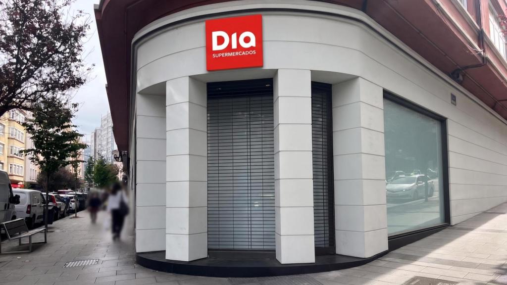Fotomontaje del local de Juan Flórez 64 con un emblema de Dia sobre su puerta principal