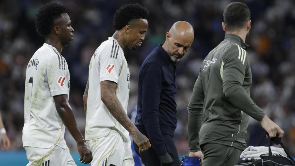 Militao se retira lesionado del terreno de juego